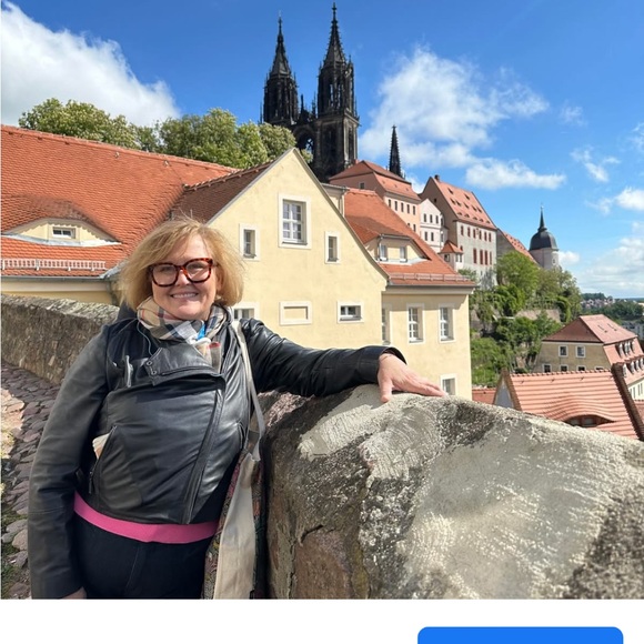 Hi I’m Robin - Picture 8 of 12